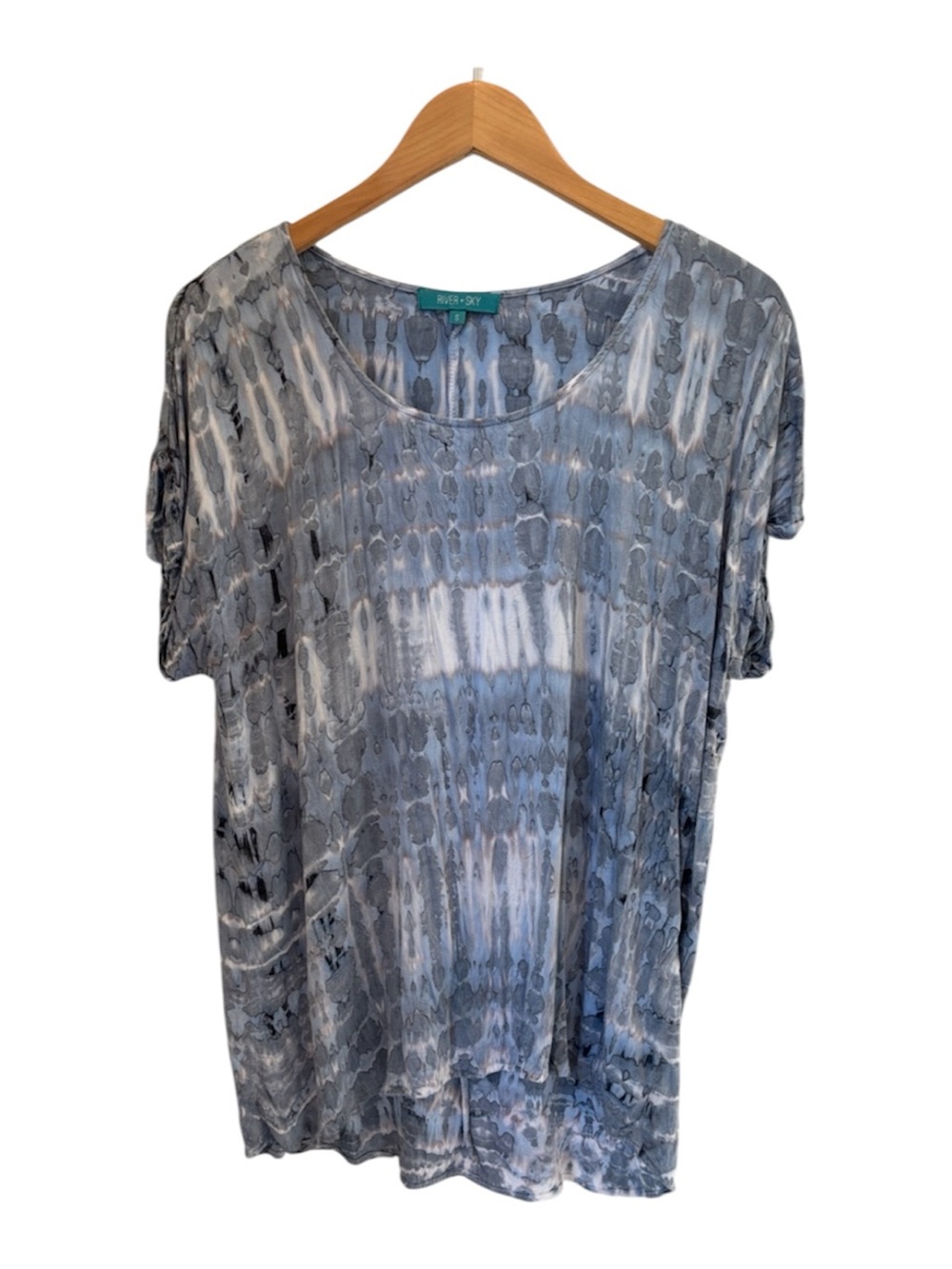 River + Sky Blue and Gray Tie-Dye Ombré Scoop Neck Short Sleeve Tee Top small